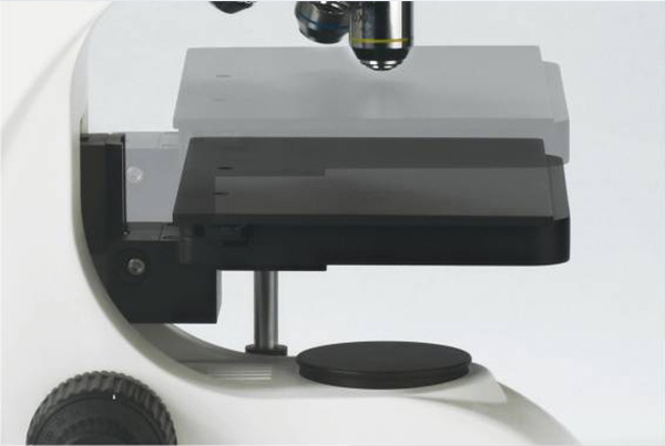 MIT300_500 Metallurgical Microscope (3).jpg